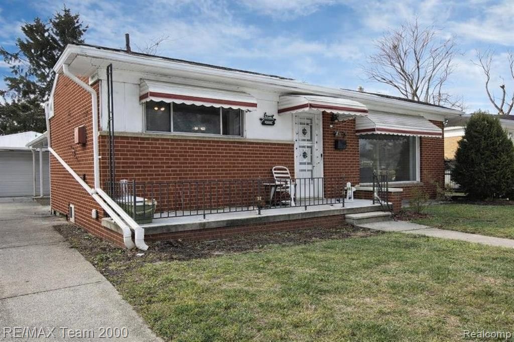 8551 Rockland Street , Dearborn Heights, MI 48127 Main Photo