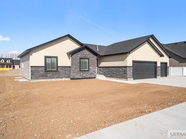 1649 Palm Springs Drive, IDAHO FALLS, ID 83404