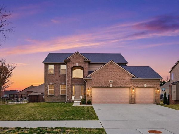 49485 Fairchild Road, Macomb, MI 48042