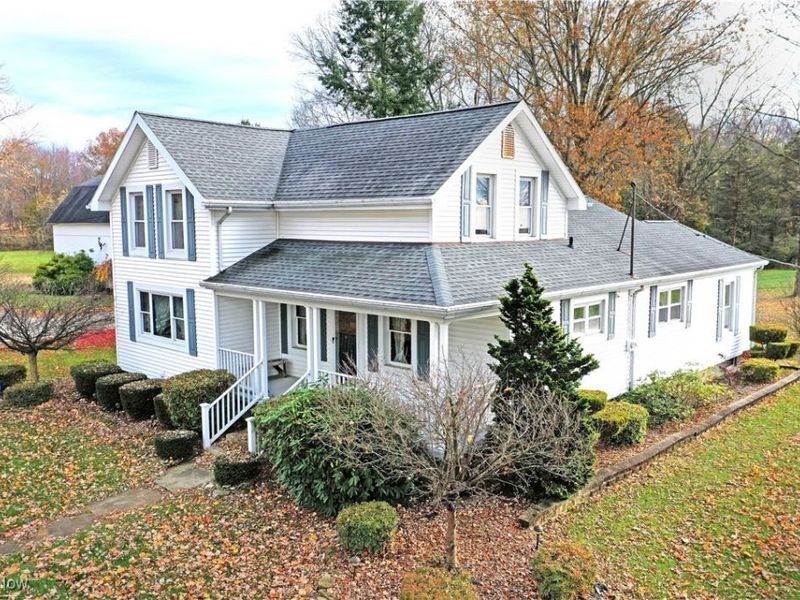 3572 Wilson Sharpsville Road, Cortland, OH 44410 Photo 2