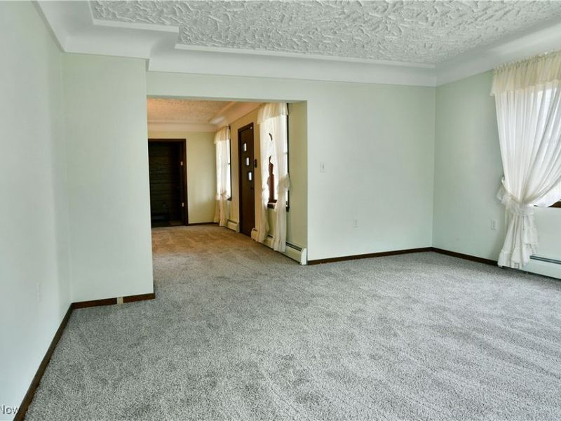 3572 Wilson Sharpsville Road, Cortland, OH 44410 Photo 21