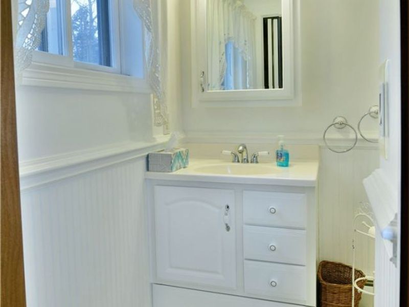 3572 Wilson Sharpsville Road, Cortland, OH 44410 Photo 23