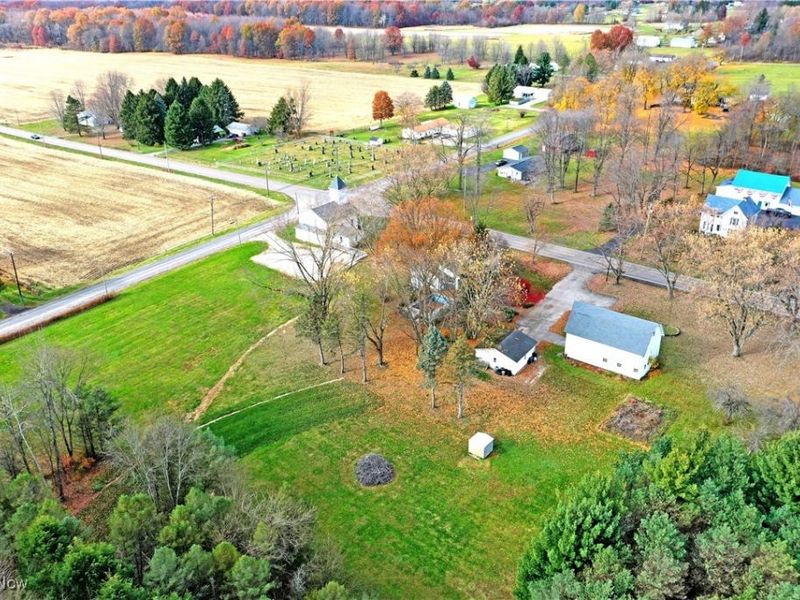 3572 Wilson Sharpsville Road, Cortland, OH 44410 Photo 3