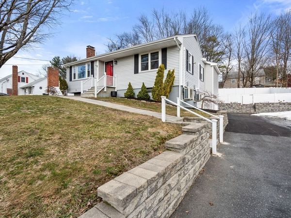 38 Irving Dr, Walpole, MA 02081