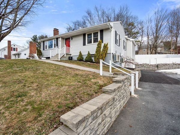 38 Irving Dr, Walpole, MA 02081
