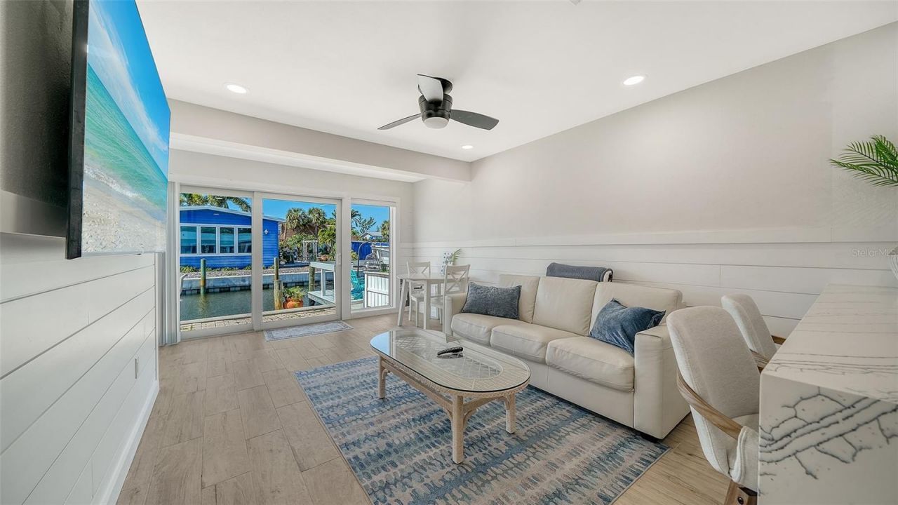 729 Saint Judes Drive S, Unit 3, Longboat Key, FL 34228 Photo