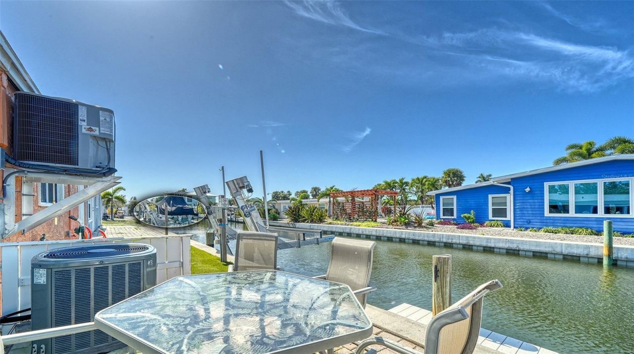 729 Saint Judes Drive S, Unit 3, Longboat Key, FL 34228 Photo