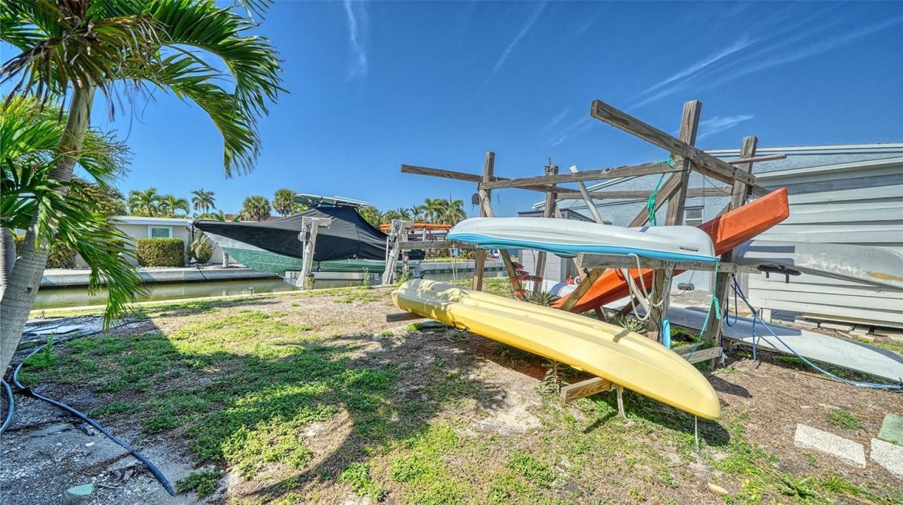 729 Saint Judes Drive S, Unit 3, Longboat Key, FL 34228 Photo