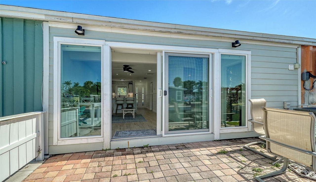 729 Saint Judes Drive S, Unit 3, Longboat Key, FL 34228 Photo