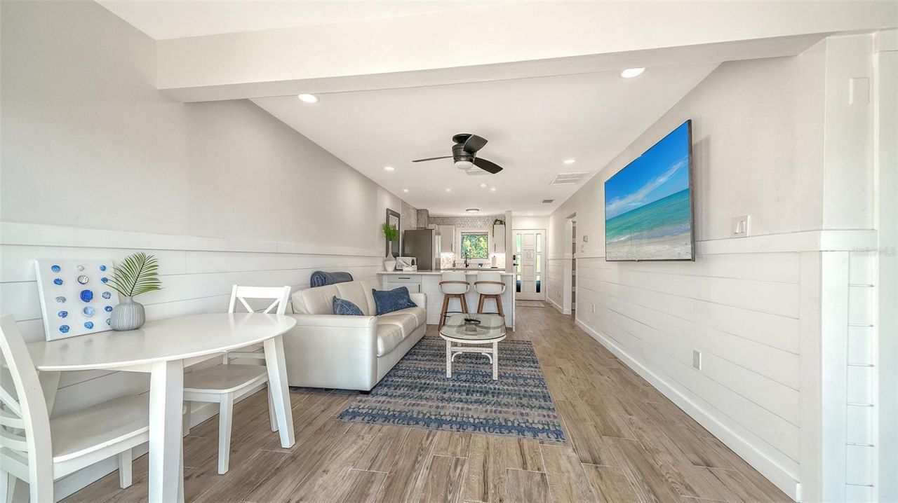 729 Saint Judes Drive S, Unit 3, Longboat Key, FL 34228 Photo