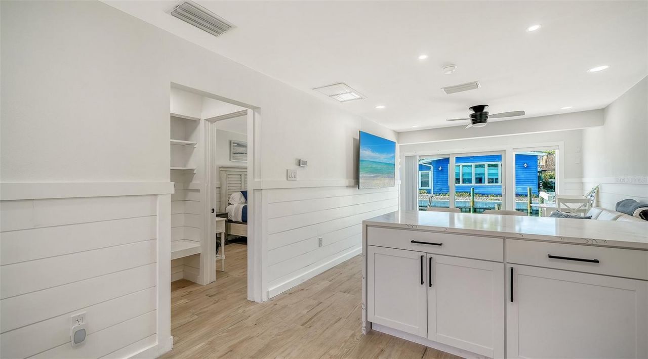 729 Saint Judes Drive S, Unit 3, Longboat Key, FL 34228 Photo