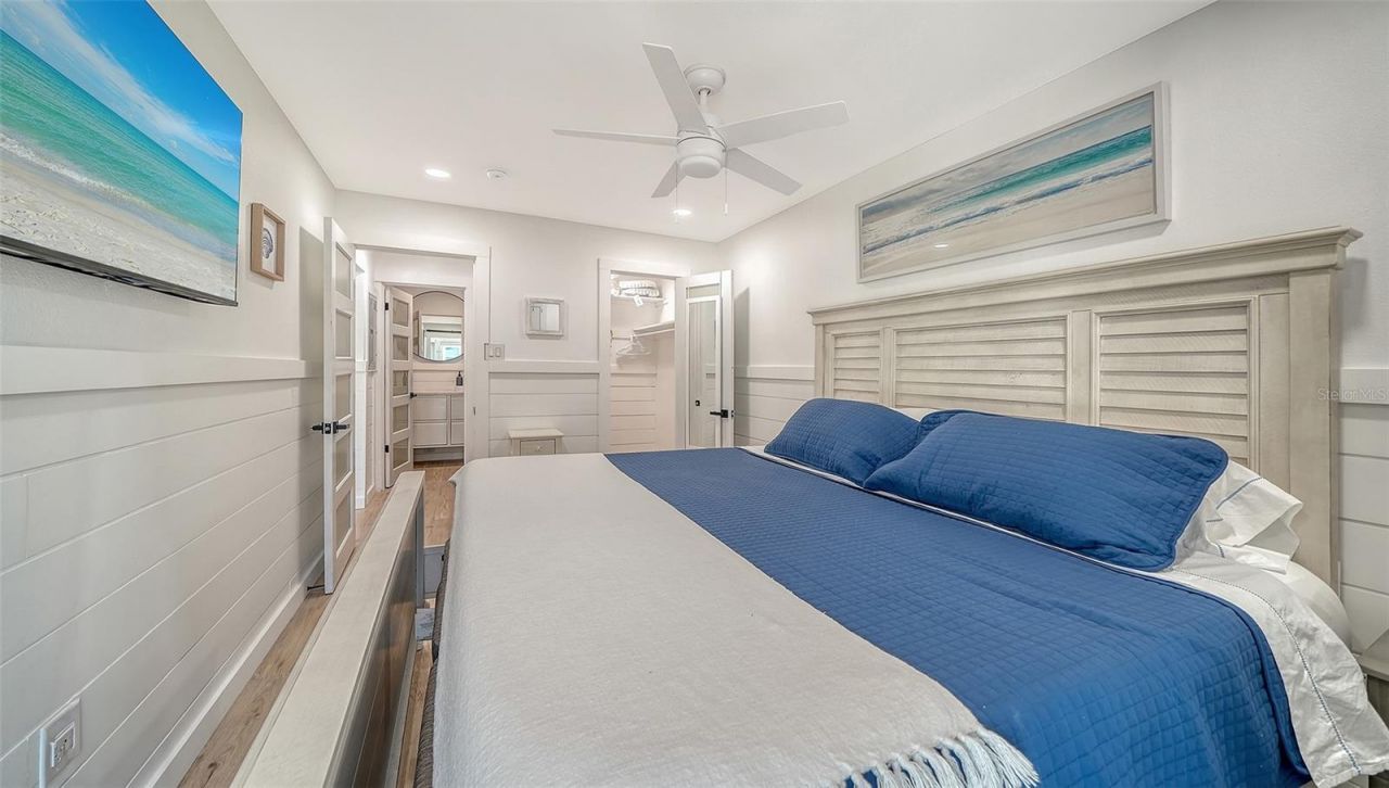 729 Saint Judes Drive S, Unit 3, Longboat Key, FL 34228 Photo