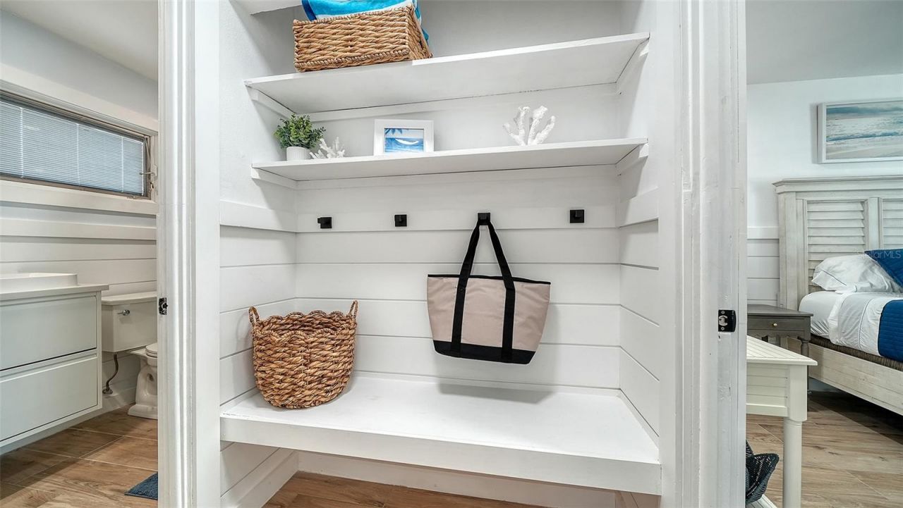 729 Saint Judes Drive S, Unit 3, Longboat Key, FL 34228 Photo