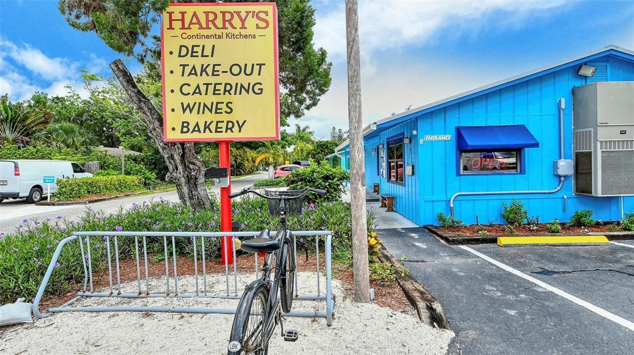 729 Saint Judes Drive S, Unit 3, Longboat Key, FL 34228 Photo