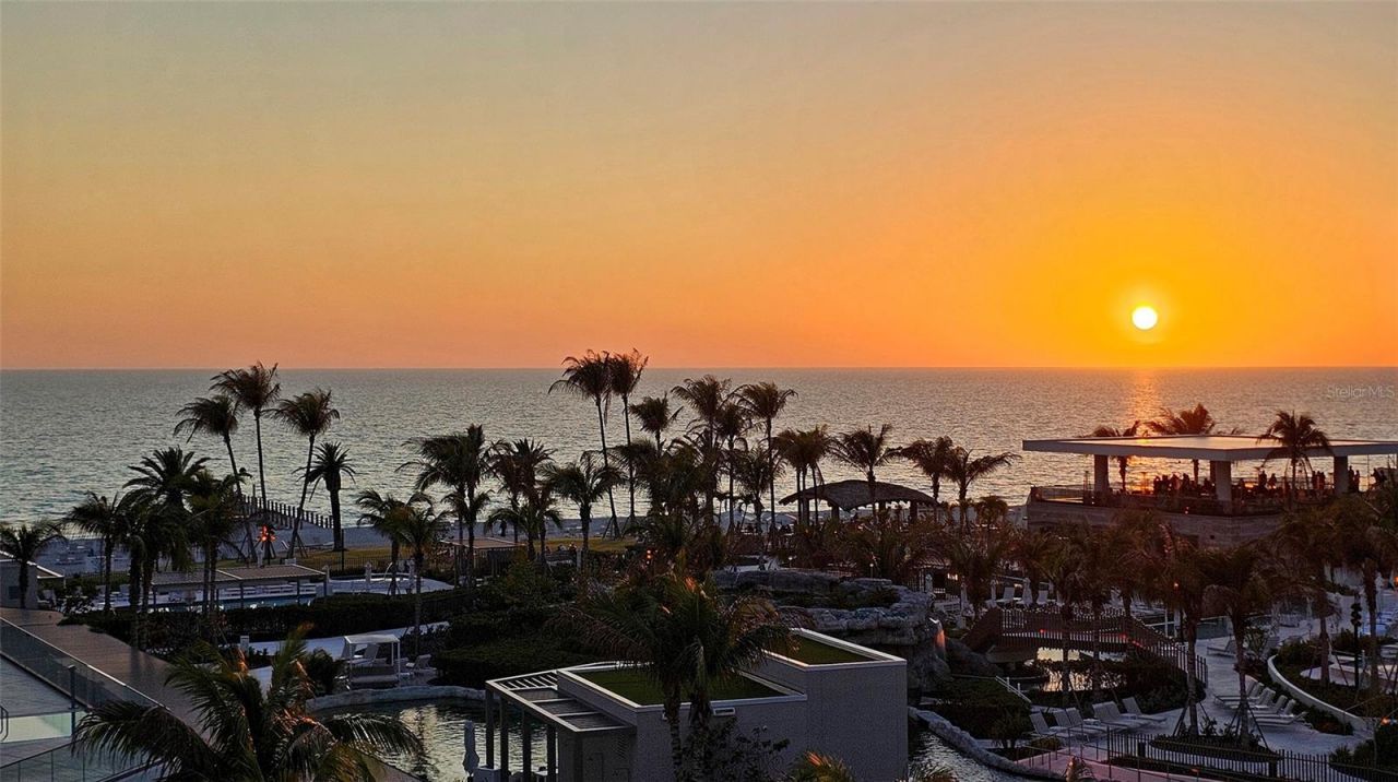 1581 Gulf Of Mexico Drive, Unit 406, Longboat Key, FL 34228 Photo