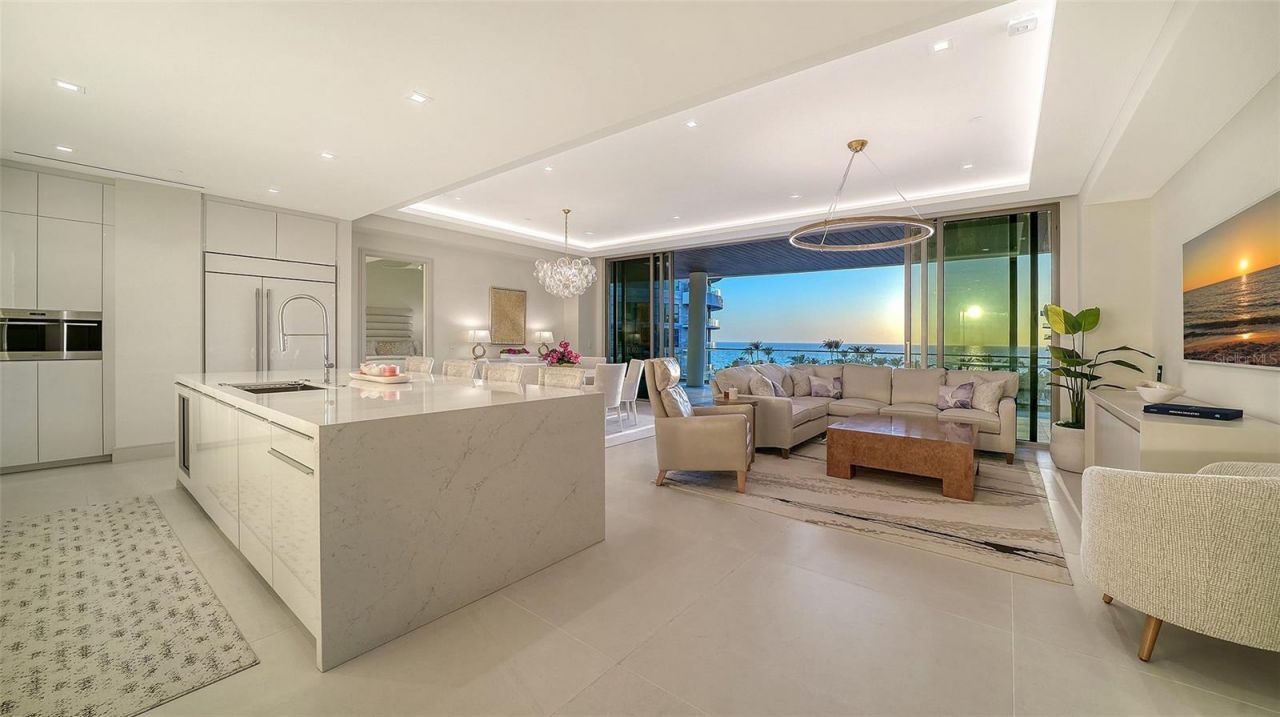 1581 Gulf Of Mexico Drive, Unit 406, Longboat Key, FL 34228 Photo