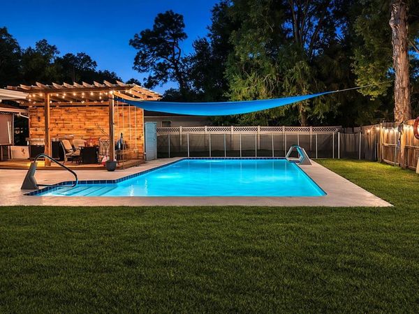 16915 CUMBERMOORE LANE , UMATILLA, FL 32784