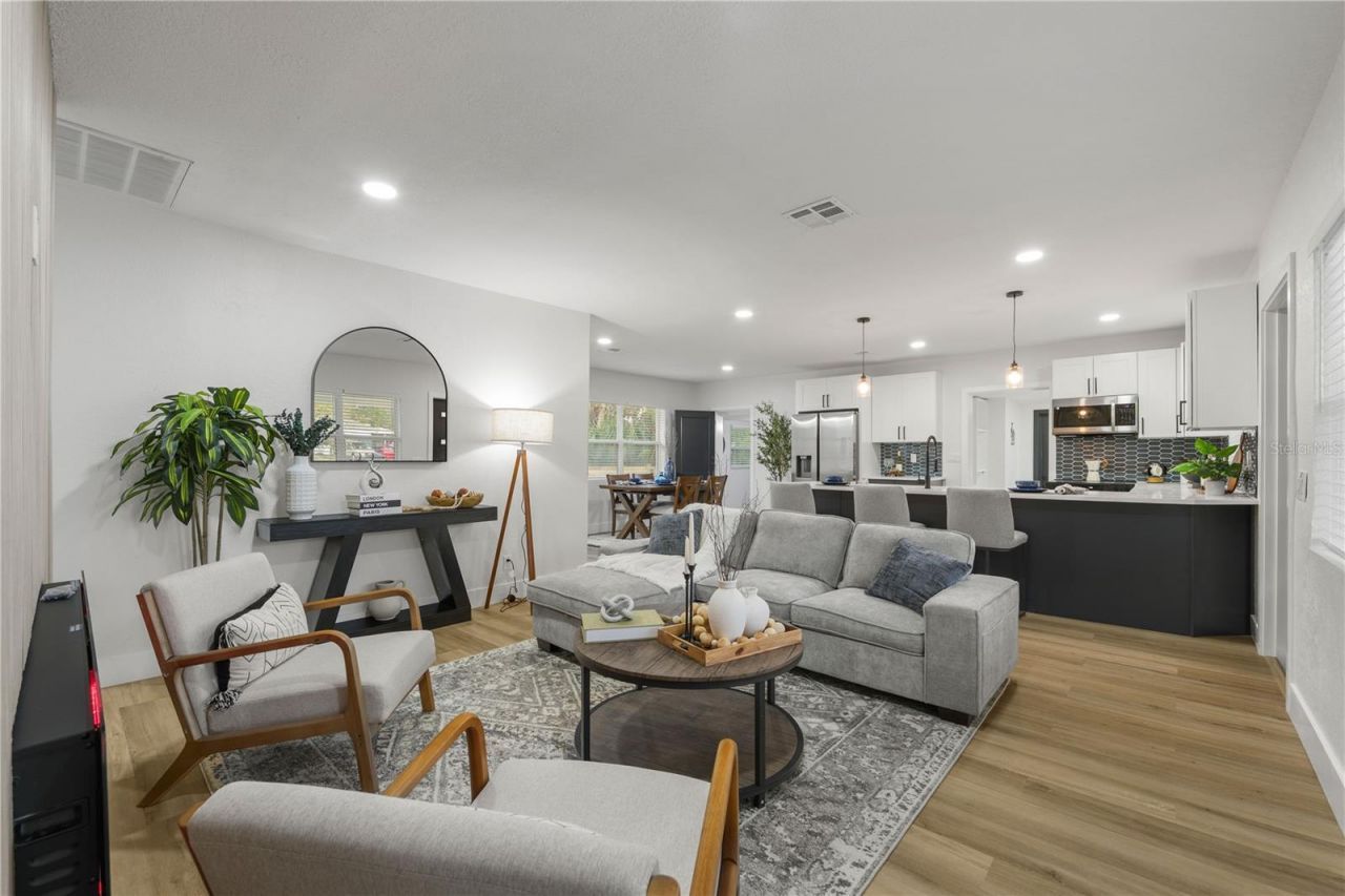 1710 26th Avenue S, Saint Petersburg, FL 33712 Photo