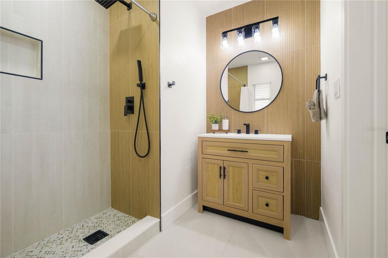 1710 26th Avenue S, Saint Petersburg, FL 33712 Photo