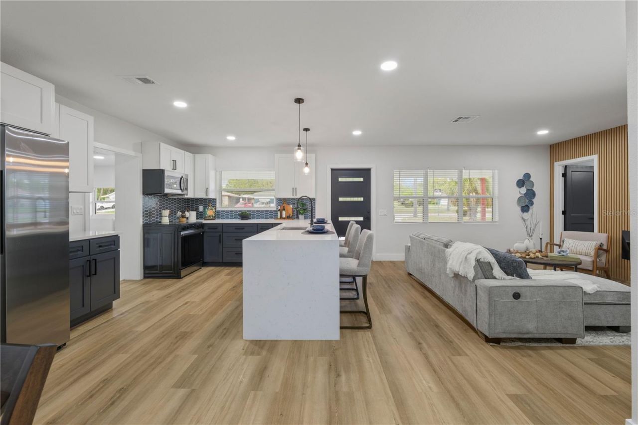 1710 26th Avenue S, Saint Petersburg, FL 33712 Photo