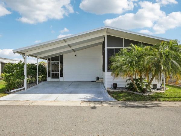 358 LAKE WAY , OLDSMAR, FL 34677
