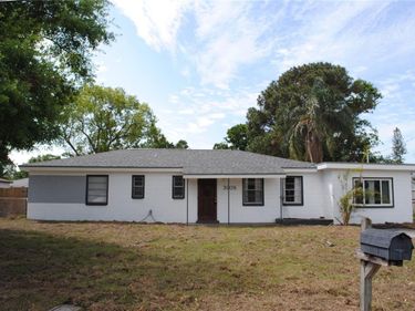 3908 W WALLACE AVENUE, TAMPA, FL 33611