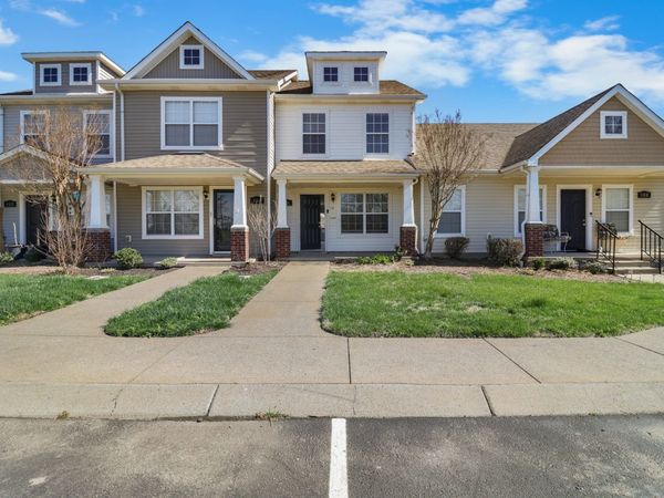 106 Alexander Blvd, Clarksville, TN 37040