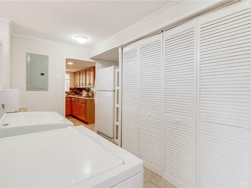 1328 Shawnee Drive, Yellow Springs, OH 45387 Photo 10