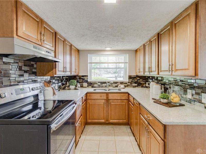 1328 Shawnee Drive, Yellow Springs, OH 45387 Photo 9