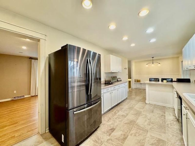 85 Poinciana Drive, Washington Township, OH 45459 Photo 22