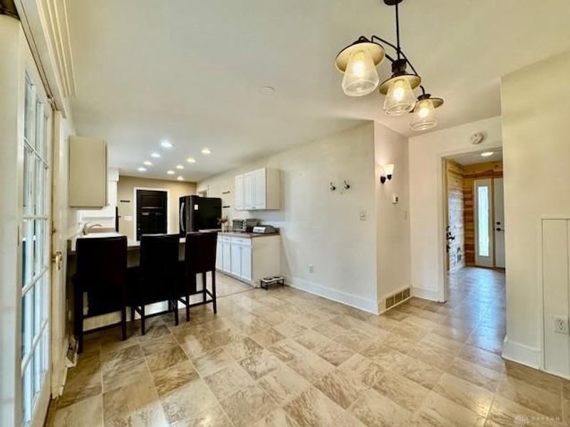 85 Poinciana Drive, Washington Township, OH 45459 Photo 24