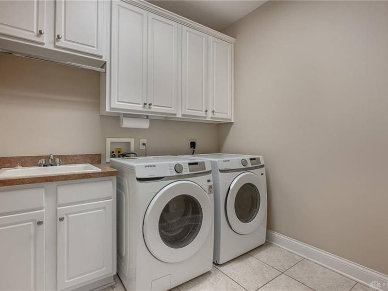 3938 Liam Court, Bellbrook, OH 45305 Photo 36