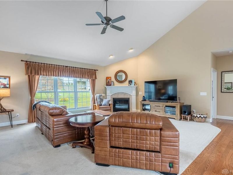 3938 Liam Court, Bellbrook, OH 45305 Photo 7