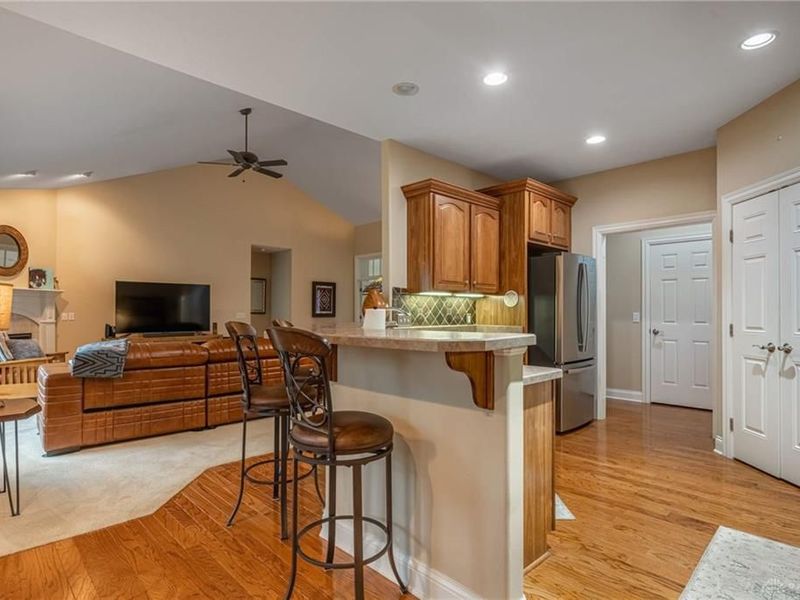 3938 Liam Court, Bellbrook, OH 45305 Photo 9