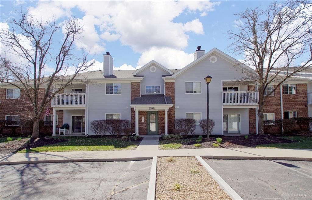 12061 Carrington Lane, Unit 102, Symmes Township, OH 45140 Main Photo