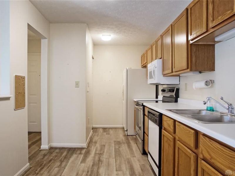 12061 Carrington Lane, Unit 102, Symmes Township, OH 45140 Photo 10