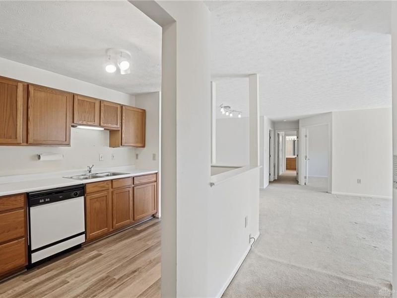 12061 Carrington Lane, Unit 102, Loveland, OH 45140 Photo 10