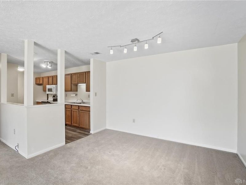 12061 Carrington Lane, Unit 102, Loveland, OH 45140 Photo 15