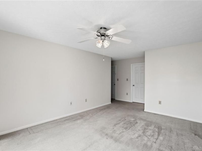 12061 Carrington Lane, Unit 102, Loveland, OH 45140 Photo 27