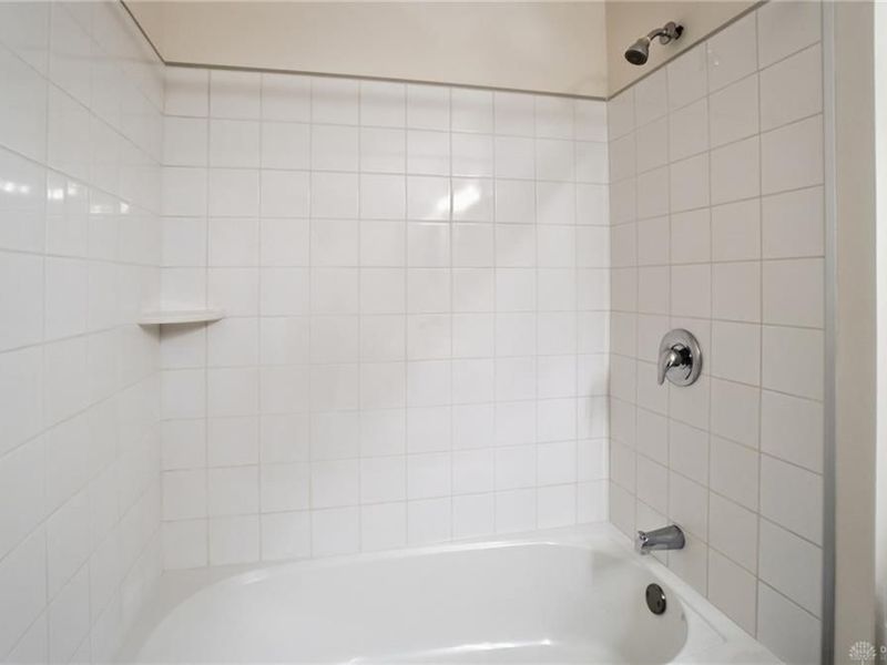 12061 Carrington Lane, Unit 102, Loveland, OH 45140 Photo 39
