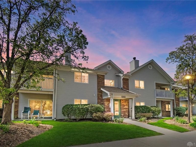 12061 Carrington Lane, Unit 102, Loveland, OH 45140 Photo 4