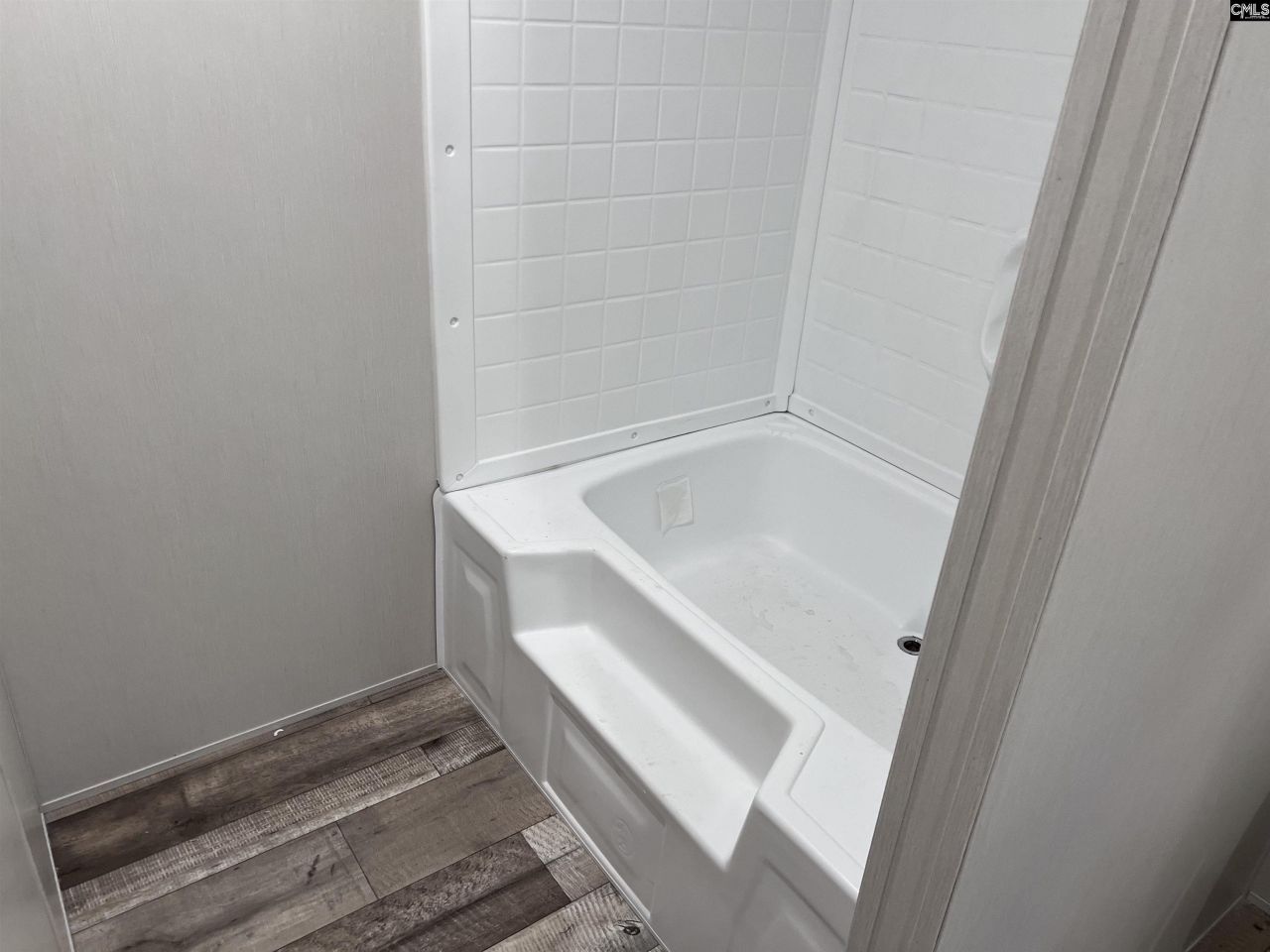 779 Thor Road  Photo 12