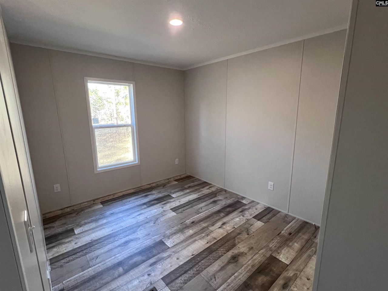 779 Thor Road  Photo 15