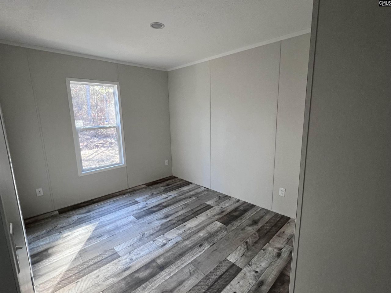 779 Thor Road  Photo 17