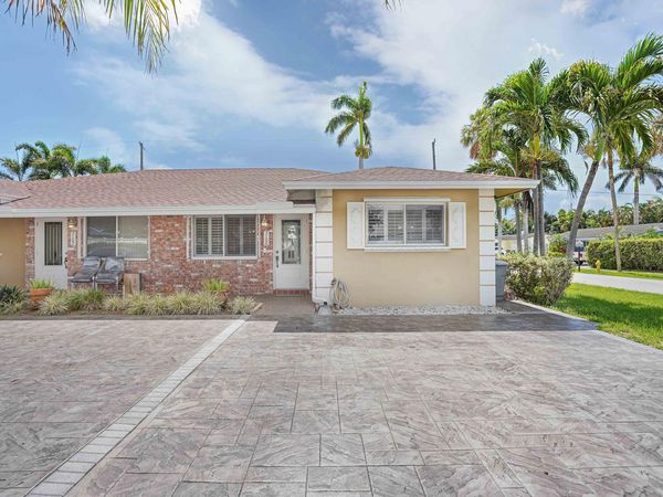 5100 NE 22nd Avenue, Lighthouse Point, FL 33064