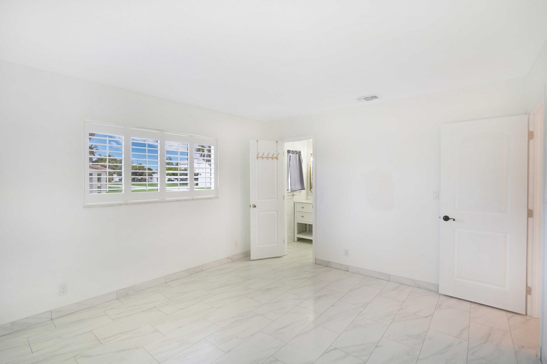 5100 NE 22nd Avenue, Lighthouse Point, FL 33064 Photo