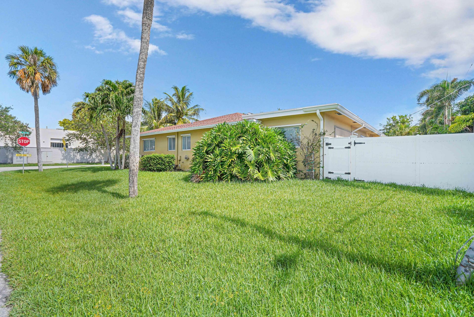 5100 NE 22nd Avenue, Lighthouse Point, FL 33064 Photo
