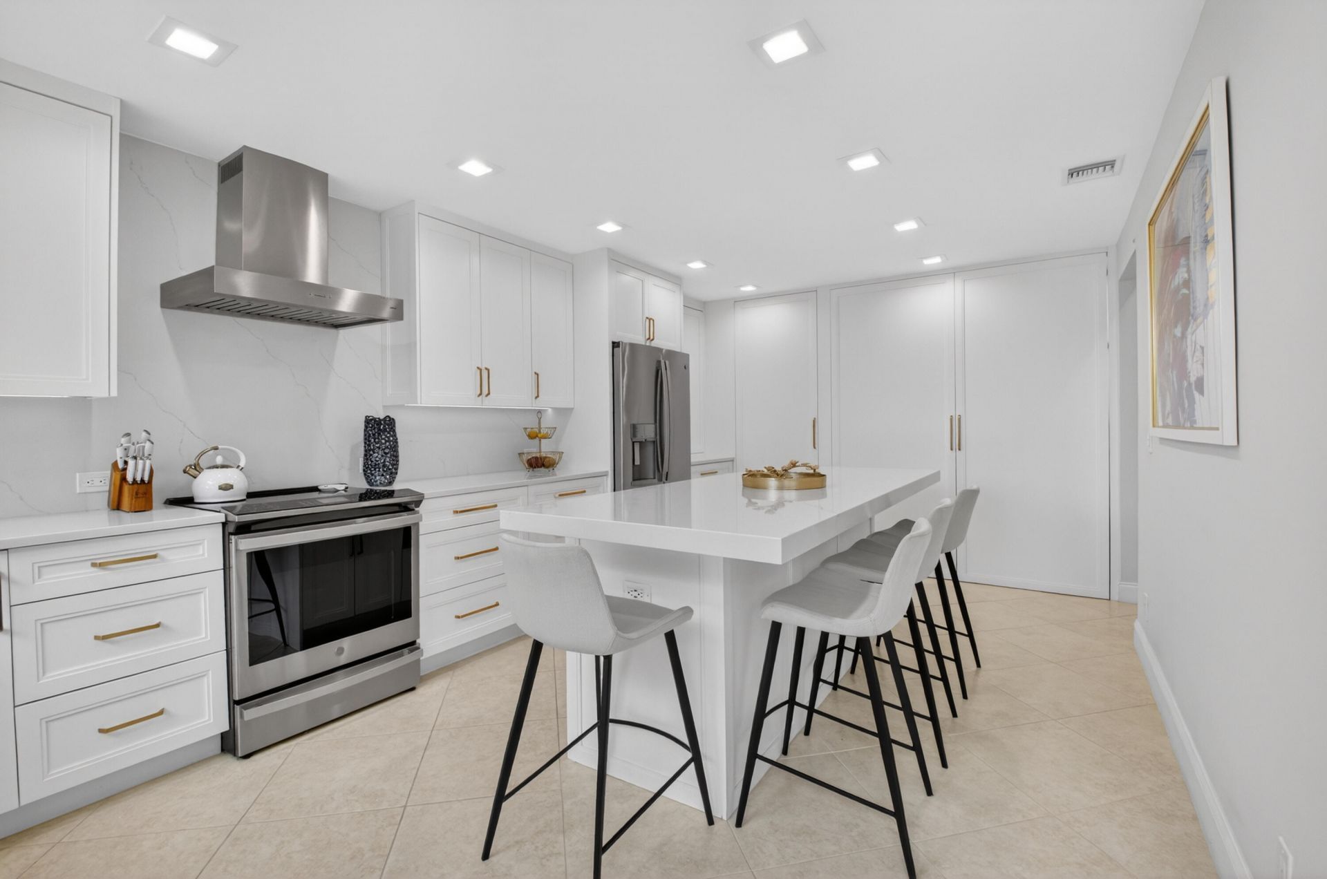 19560 Sawgrass Drive, Unit 2203, Boca Raton, FL 33434 Photo