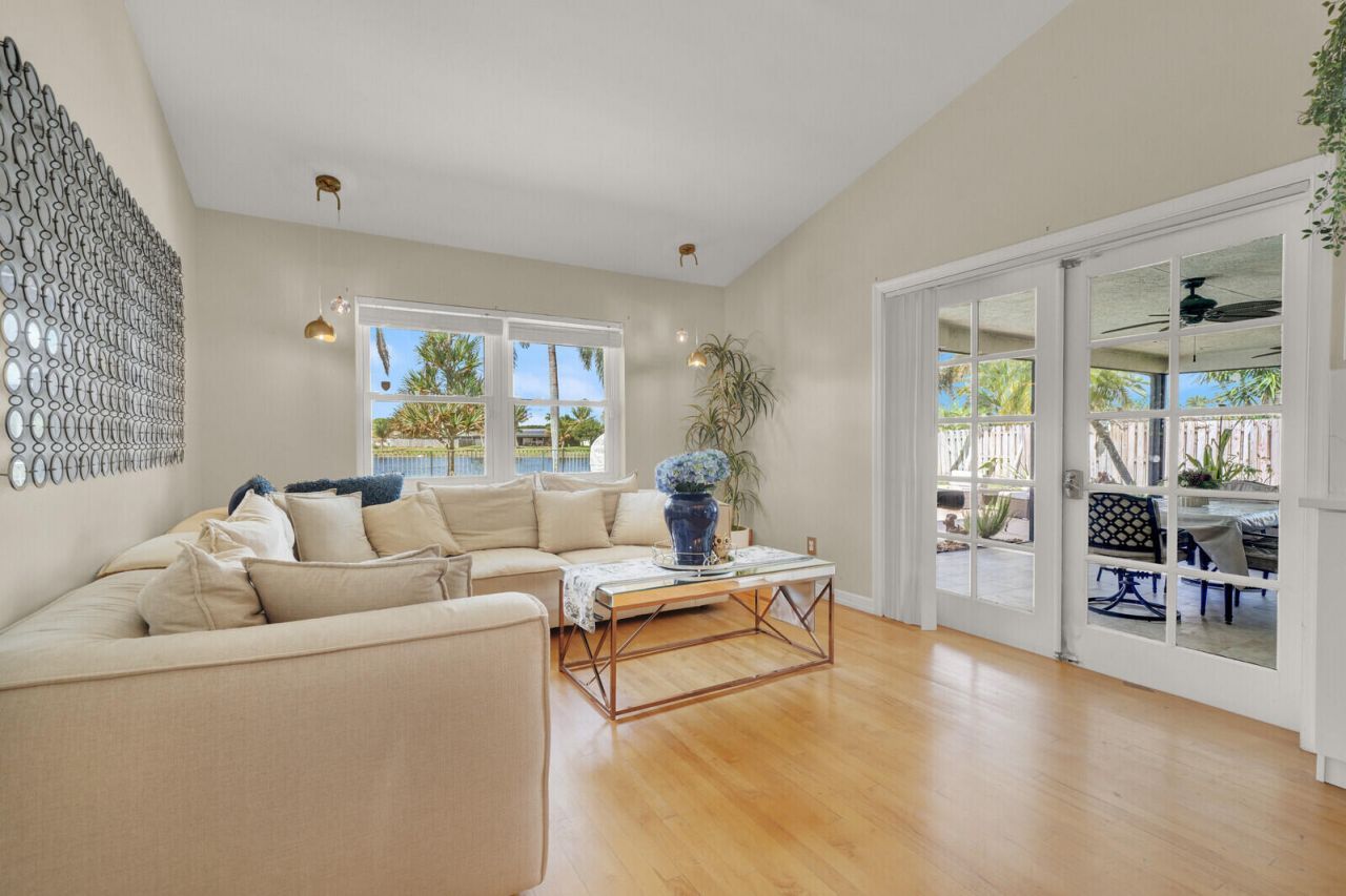 5154 Woodstone Circle E, Greenacres, FL 33463 Photo