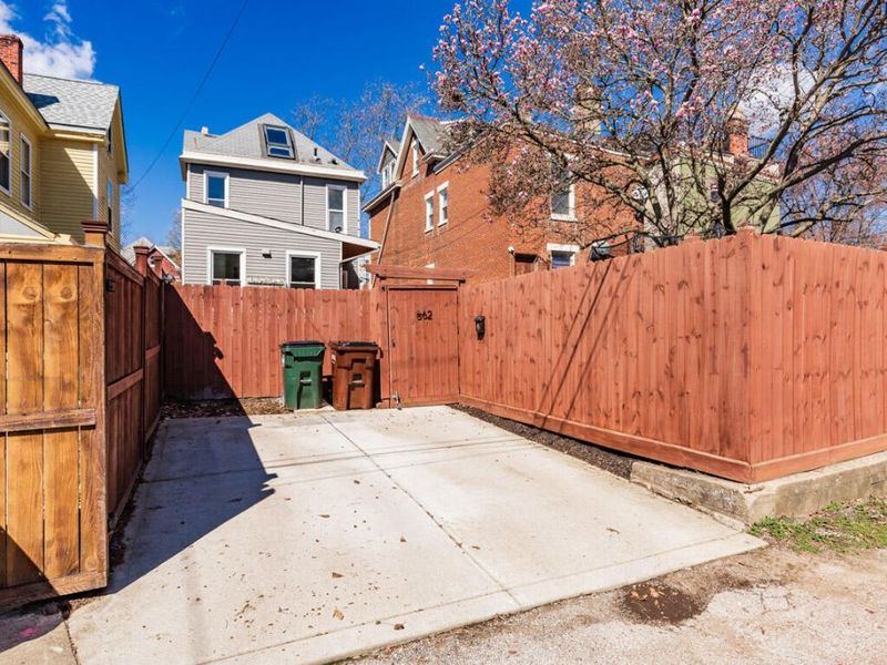 562 E 4th Street E, Newport, KY 41071 Photo 24